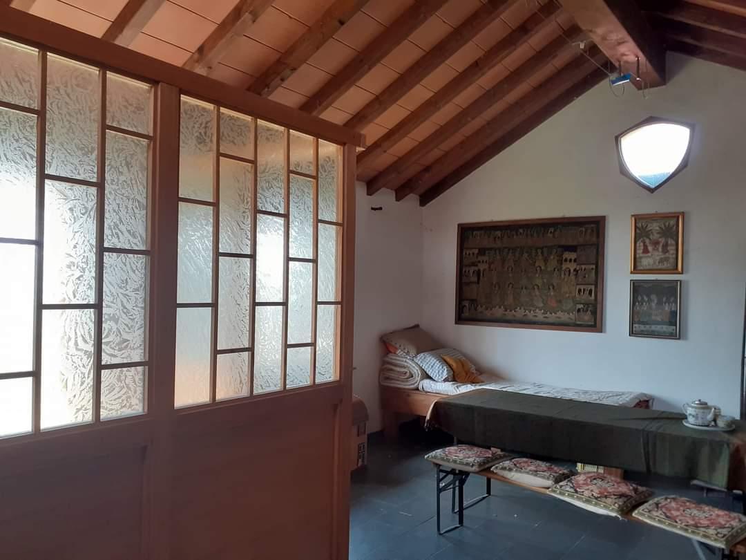 Secondary  Image