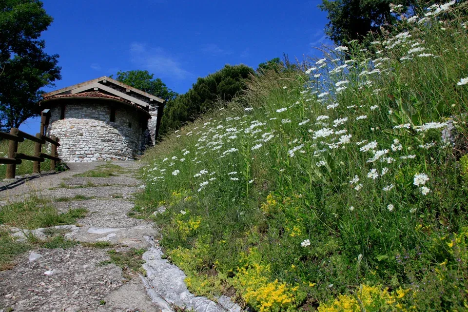 Property secondary Image 2