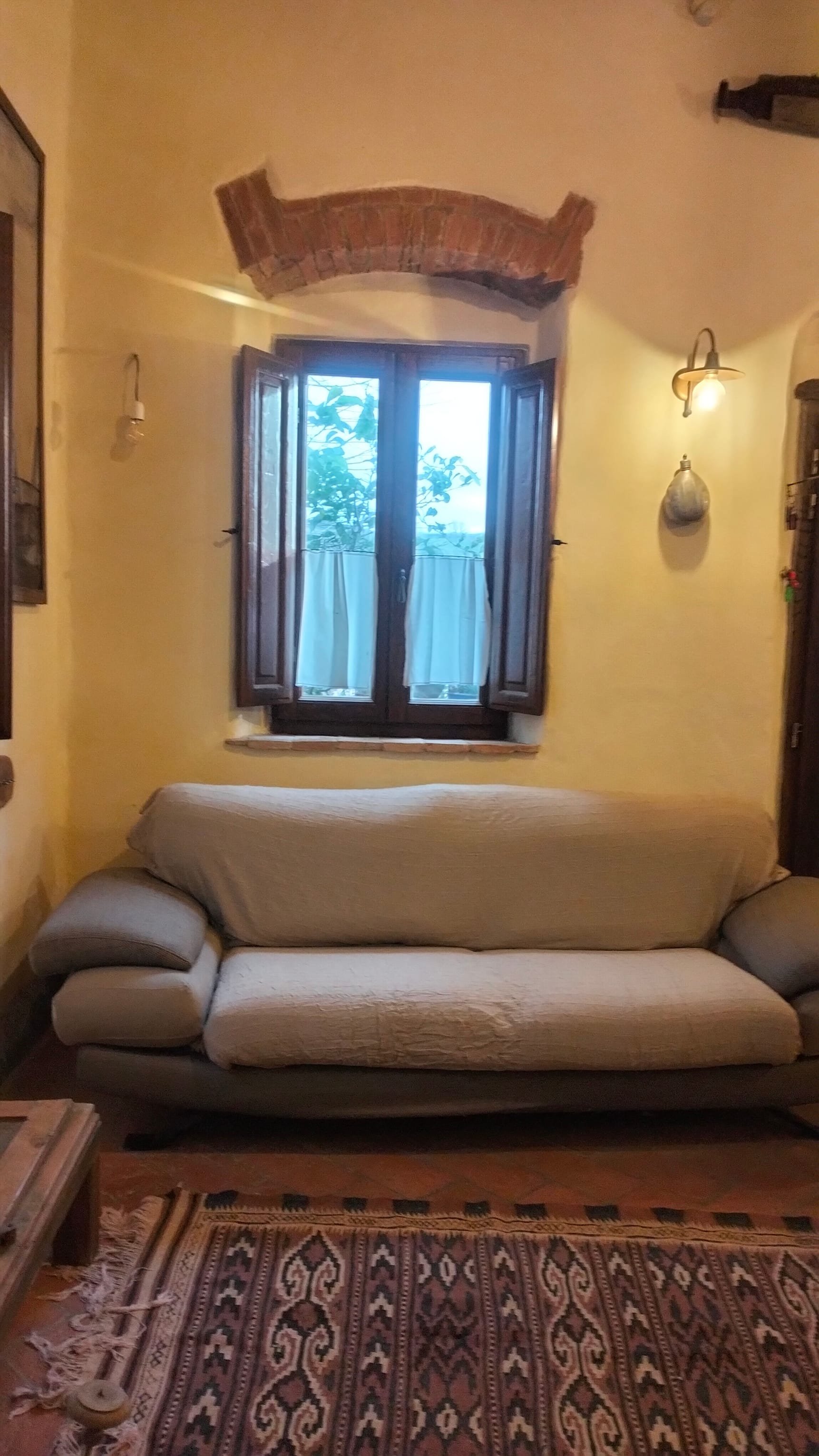 Property secondary Image 0