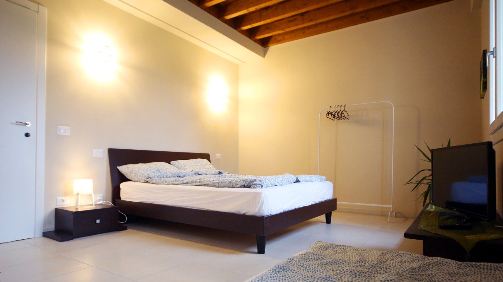 Property secondary Image 0