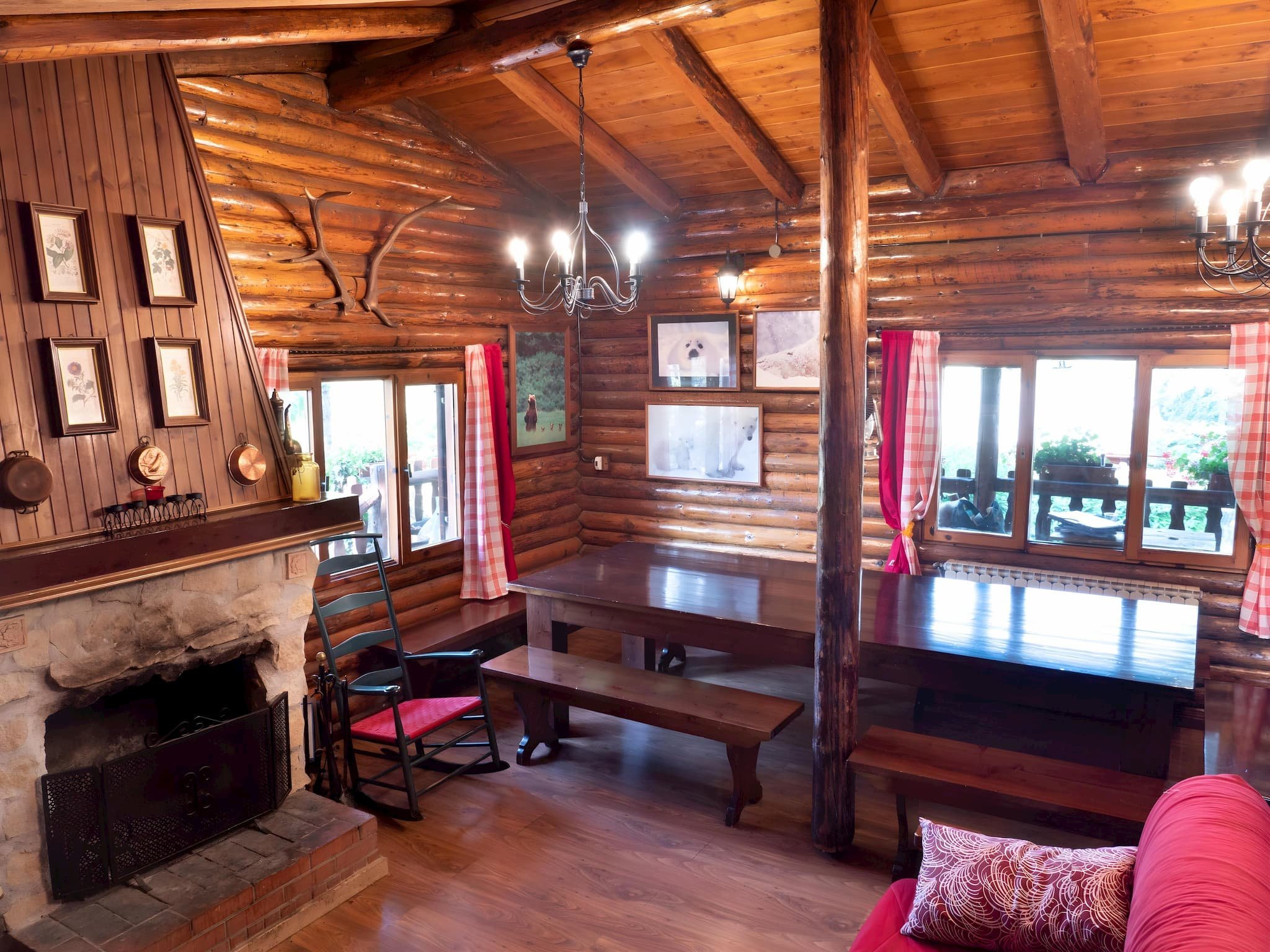 Property primary image